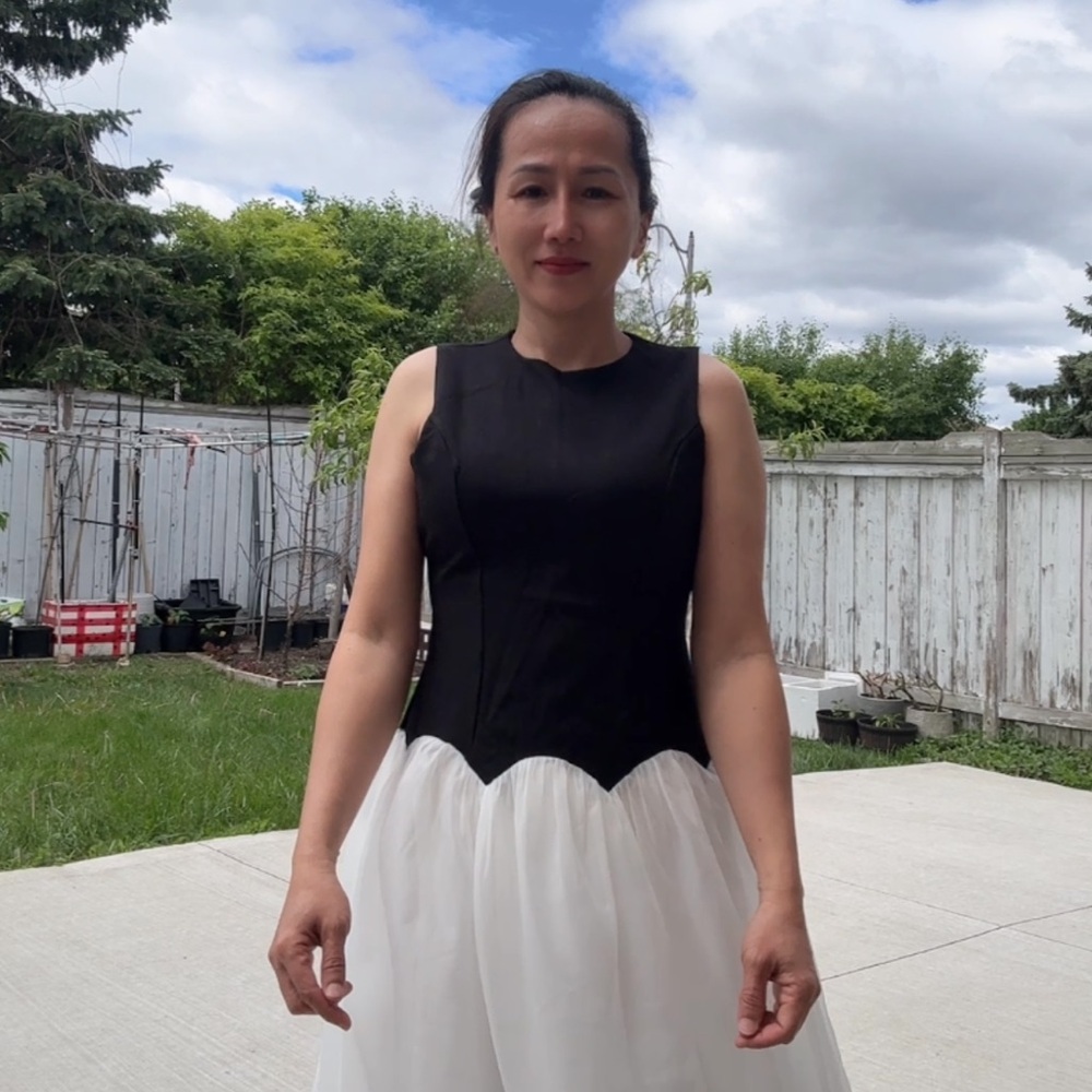 Black and White Sleeveless Dress